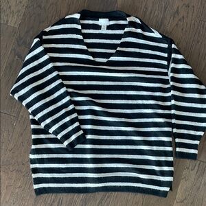H&M Black and White Striped Knit Top